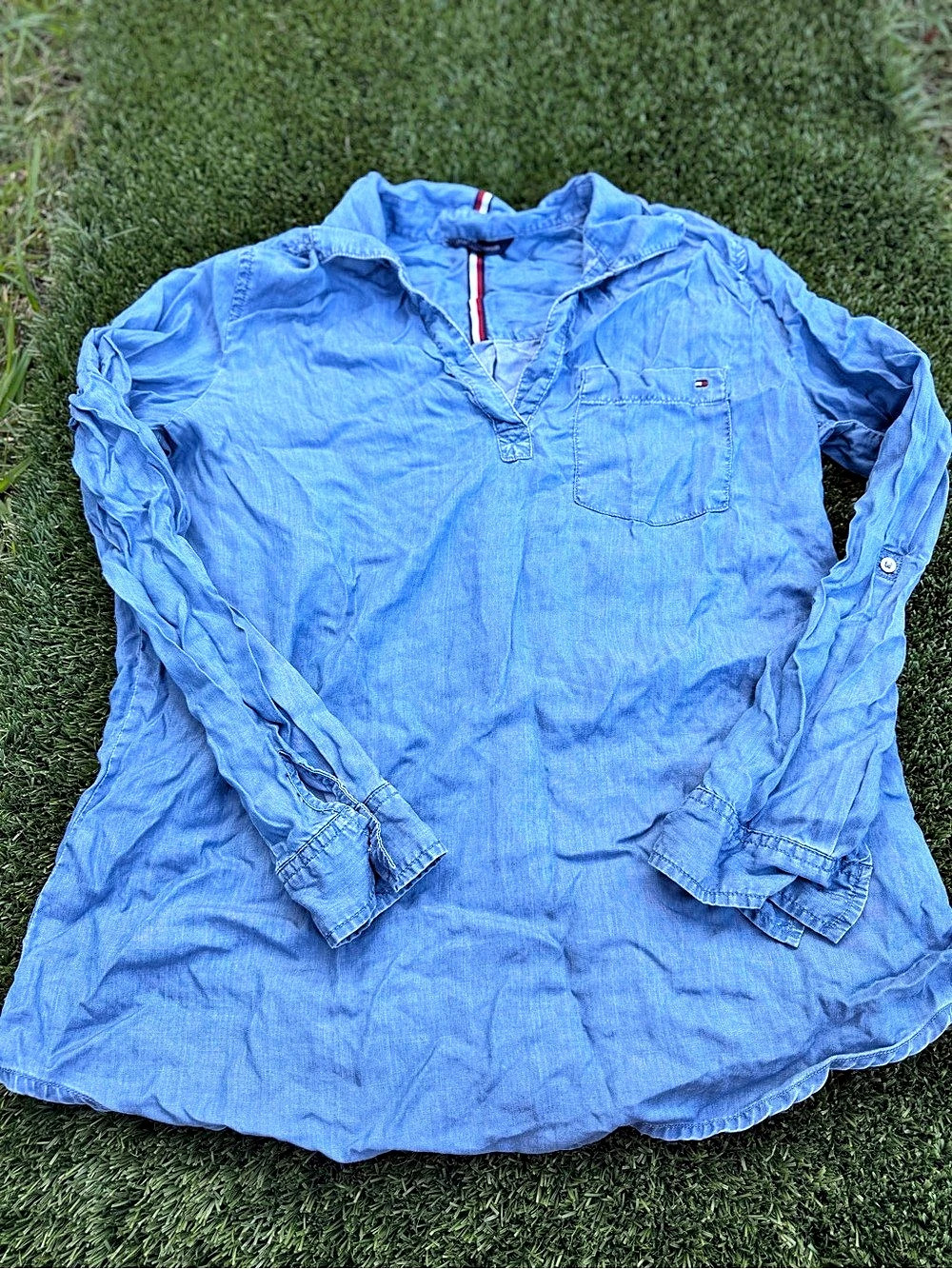 Tommy Hilfiger Blue Long Sleeve Shirt Size Medium